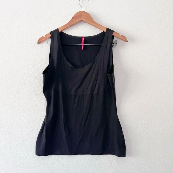 Spanx Black Scoop Neck Shapewear Tank Sz XL - Picture 2 of 5